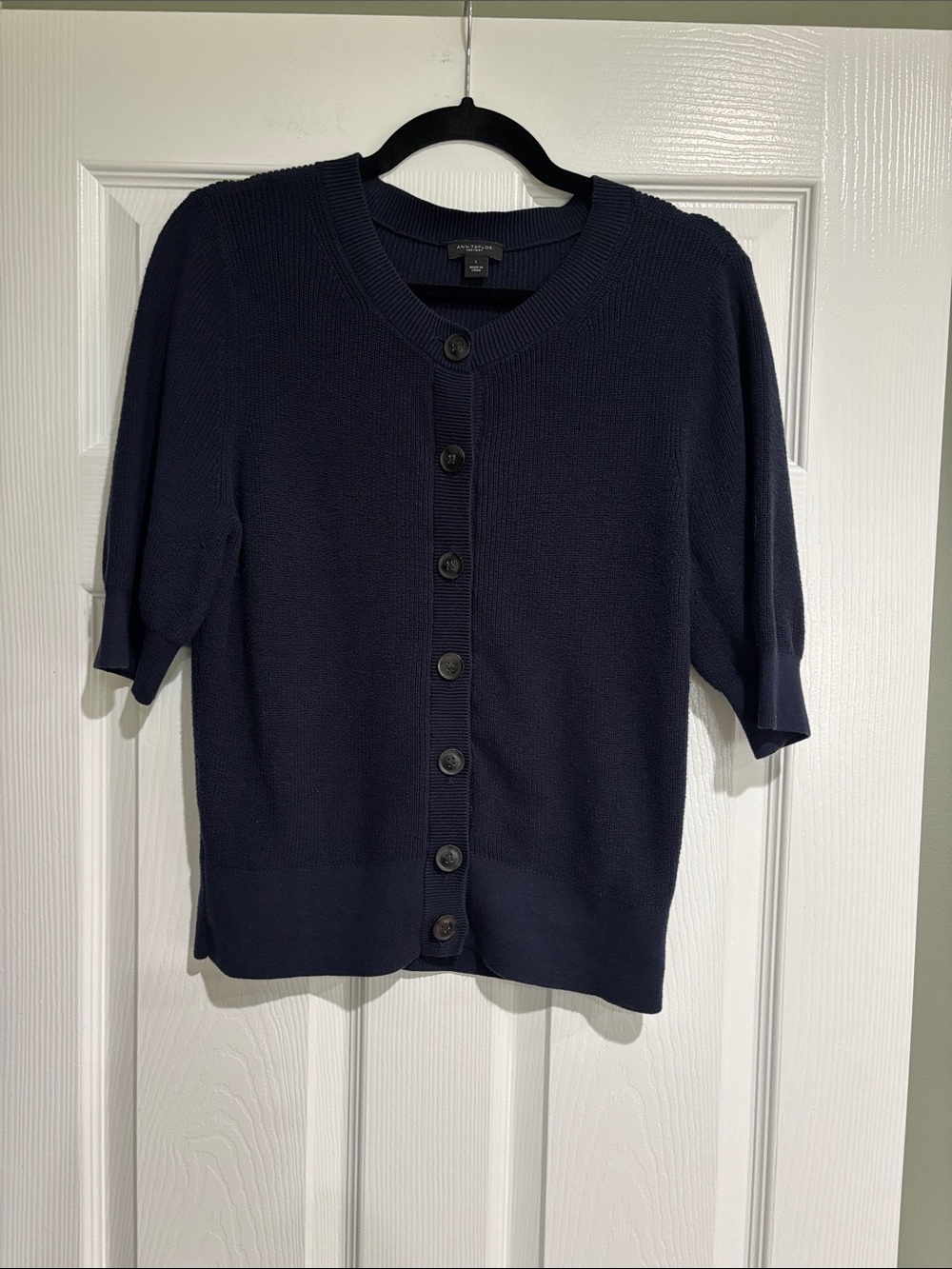 3/$20. Ann Taylor Navy Ribbed Button Cardigan